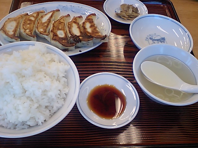 千川:ぎょうざの満州 千川駅前店
