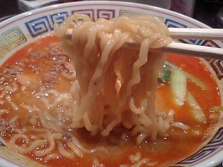 麻布ラーメン 麻布十番店:麺