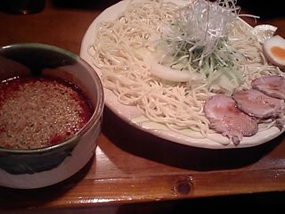 四ツ谷:広島つけ麺 ぶちうま 四谷店