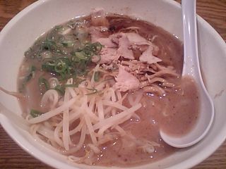 自由が丘:豚骨世界 大大