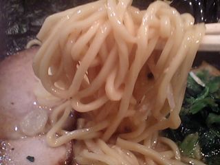 「玄武」:麺