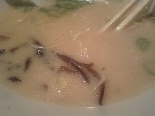 とんこつらーめん 権之助