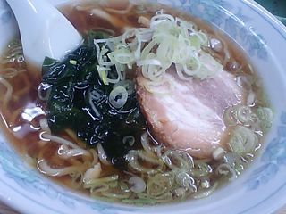 餃子館:ラーメン