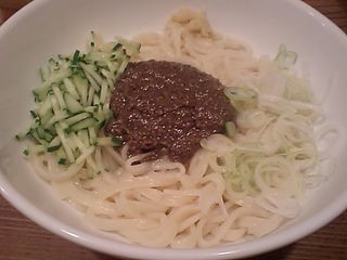 三軒茶屋:じゃじゃおいけん