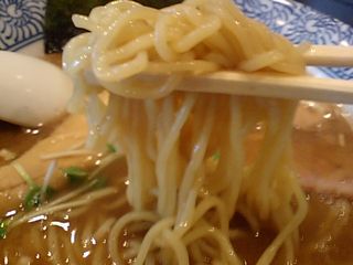 らーめん 上々 麹町店:麺