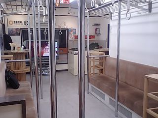 キハ:店内02