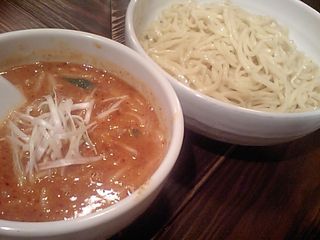 市ヶ谷:麺処 くるり