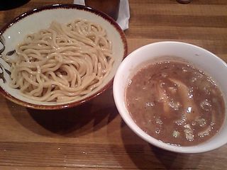池袋:馳走麺 狸穴(まみあな)