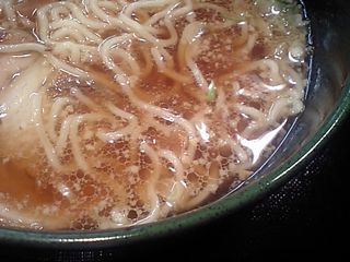 本節鰹だしらあめん めん組