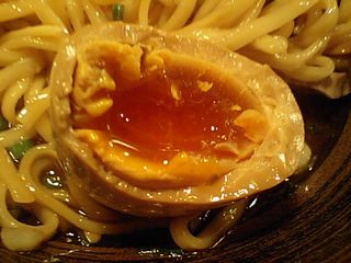 瞠(みはる):味玉