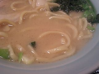 横浜家系ラーメン 港家