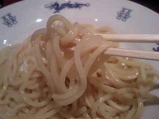 三ツ矢堂製麺:麺