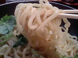 門ぱち:麺