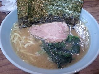 中板橋:横浜らーめん 武蔵家