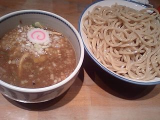 八幡山:麺屋 狢(むじな)