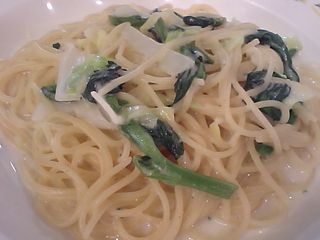 クリームパスタ