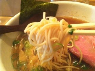 蘭鋳(らんちゅう):麺