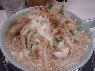 大岡山:らーめん 凌駕(りょうが)