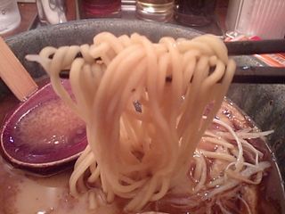 田ぶし:麺