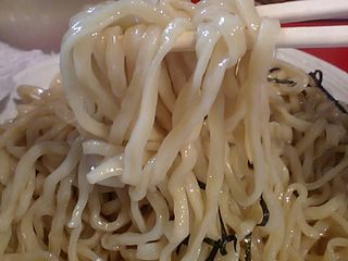 桃天花:麺